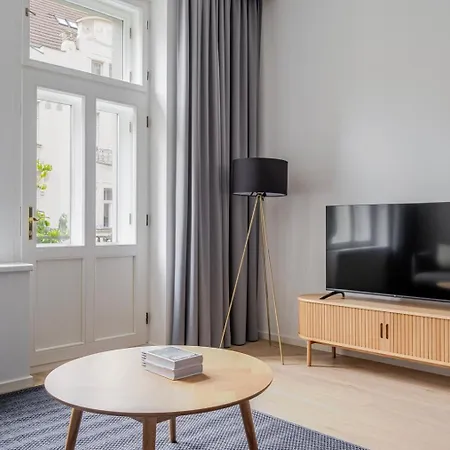 Blueground Vinohrady Balcony Nr Riegrovy Sady Prg-78 *